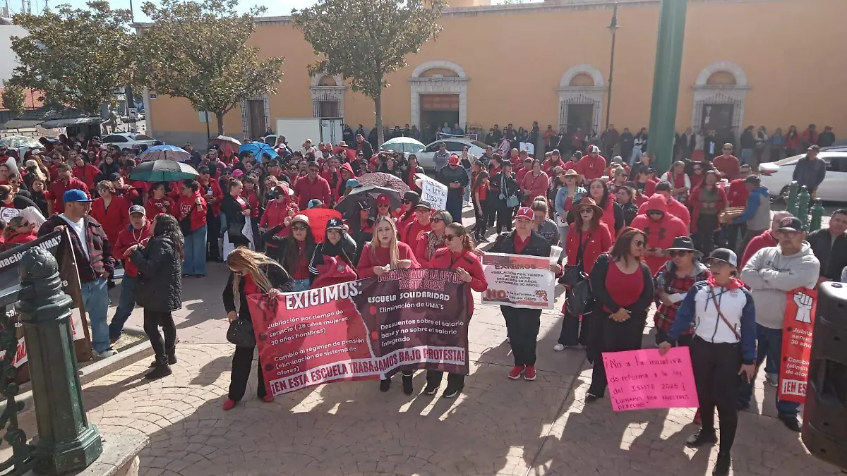 Protesta maestros